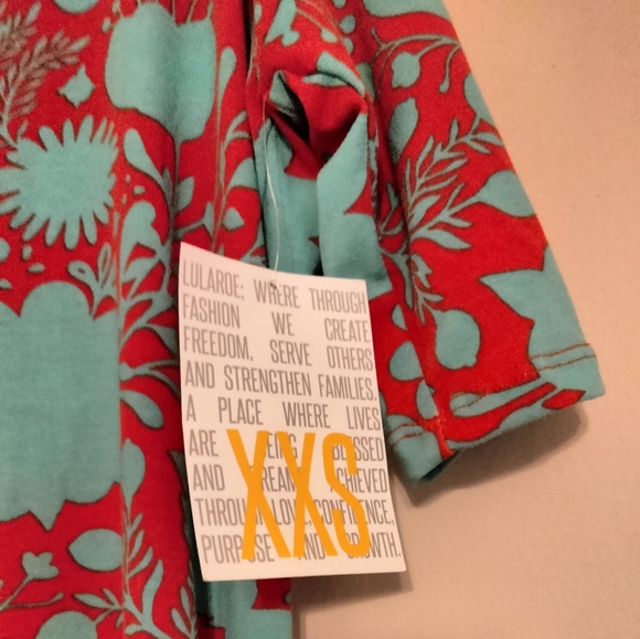 LuLaRoe Top - Picture 3 of 5